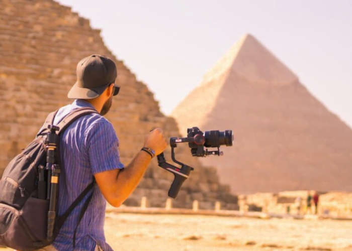 Photo Session At Giza Pyramids