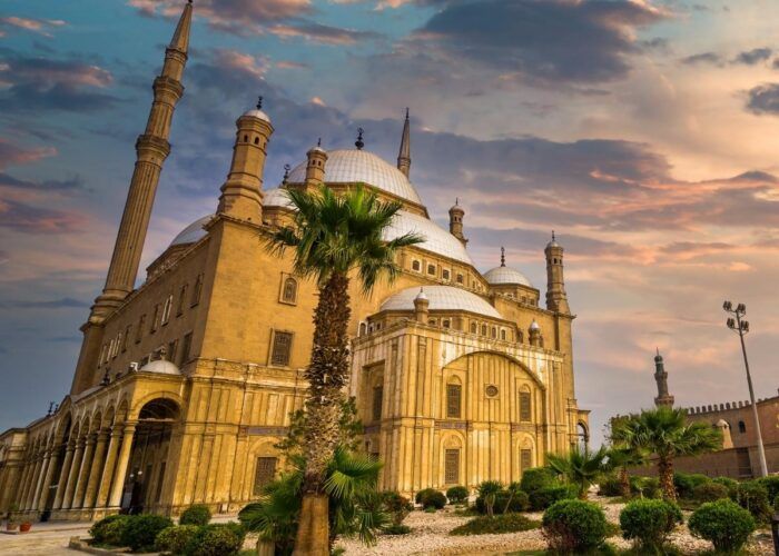 Day Tour To Egyptian Museum & Old Cairo
